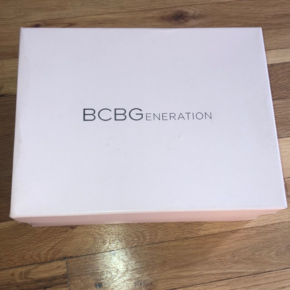 Heels 👠 - Picture 2 of 5